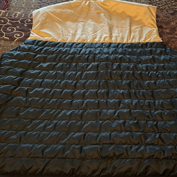 Nike Therma Fit Lightweight Full Zip Puffer Vest - Picture 6 of 7